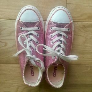 Pink Converse All Star sneaker